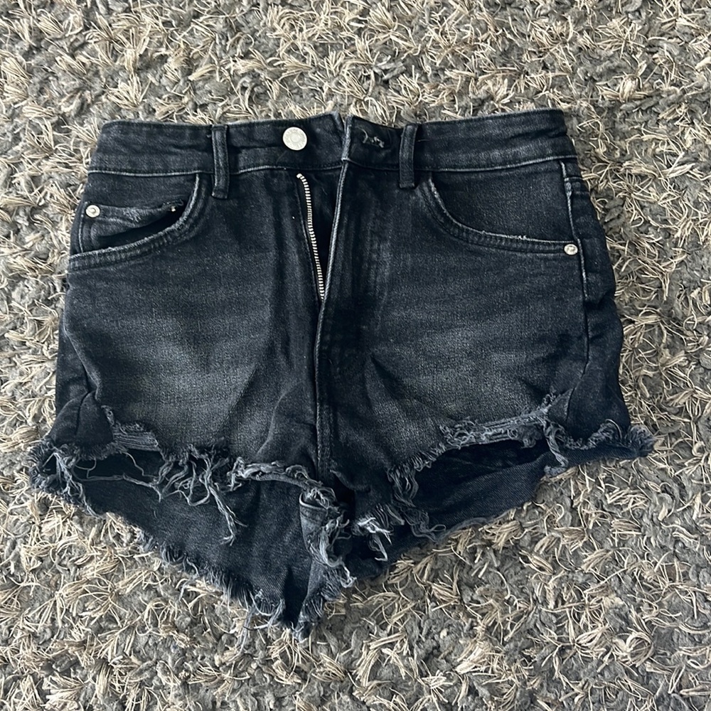 zara black denim shorts